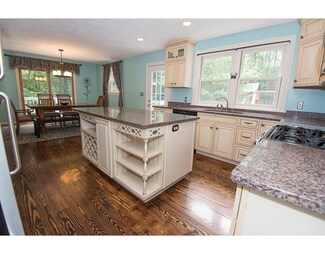 23 Old Brook Station Rd, Princeton, MA 01541