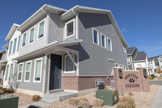 355 W Gentile St, Layton, UT 84041