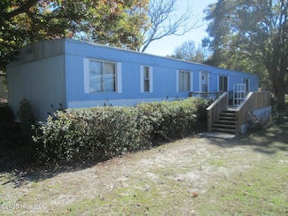 2075 Gum St, Supply, NC 28462