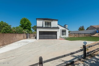 27568 Country Glen Rd, Agoura Hills, CA 91301