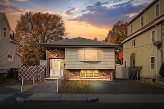 62 Adams St, Revere, MA 02151