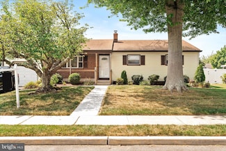 21 Kay Rd, Trenton, NJ 08620