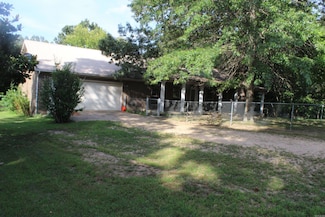 256 Grand Central Dr, Marshall, AR 72650