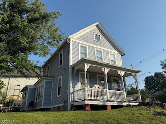 97 Main St, Netcong, NJ 07857