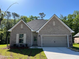 7271 S Aberdeen Dr, Pass Christian, MS 39571