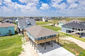 74 Whooping Crane St, Port O'Connor, TX 77982