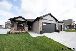 1600 W Avalanche Rd, Lincoln, NE 68531