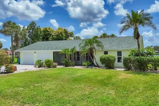 18585 Klingler Cir, Port Charlotte, FL 33948