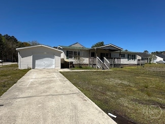 670 Rushing St, Richmond Hill, GA 31324