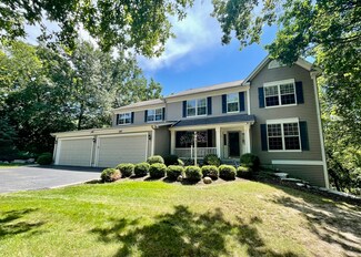 187 Chris Larkin Rd, Fox Lake, IL 60020
