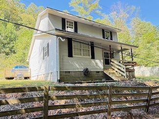 1130 Left Fork of Little Paint, East Point, KY 41216