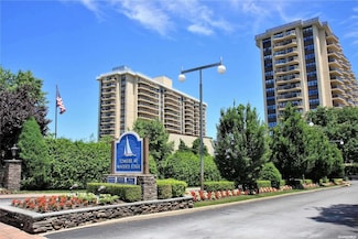 17-85 215th St Unit 5B, Flushing, NY 11360
