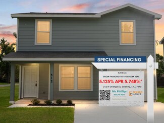 312 N Orange St, Sweeny, TX 77480