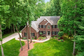 33081 Old Post Rd, Niles, MI 49120