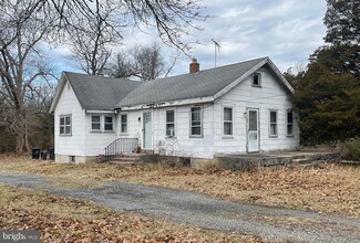 518 Fairton Gouldtown Rd, Bridgeton, NJ 08302