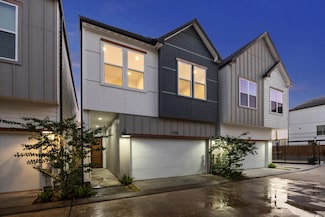 7723 Sky Dweller Dr, Houston, TX 77055