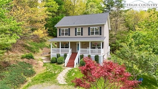 751 W Pine Swamp Rd, Fleetwood, NC 28626