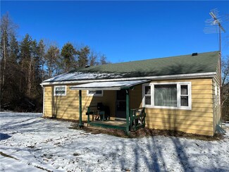 106 Leitem Ln, Chicora, PA 16025