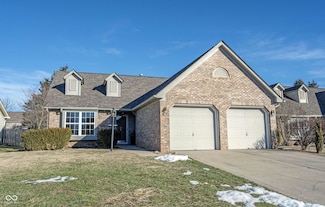2926 Village Park Dr N, Carmel, IN 46033