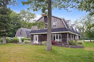 1 Lake Dr, Middle Island, NY 11953
