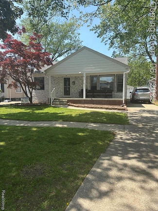 3410 Katherine St, Dearborn, MI 48124