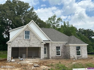 7668 Ridgefield Dr, Horn Lake, MS 38637
