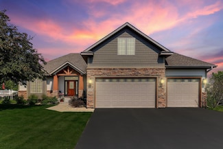 13478 Clearwater Cir, Rogers, MN 55374
