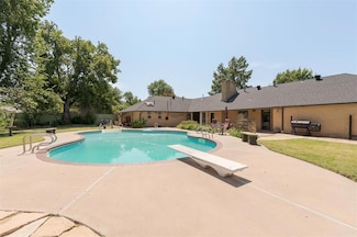6700 S Country Club Dr, Oklahoma City, OK 73159