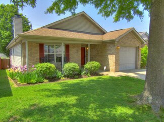 222 Christopher Dr, Nicholasville, KY 40356