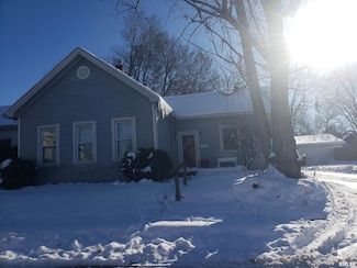 1728 8th Ave, Rock Island, IL 61201