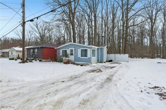 5166 Fairfax Dr, Geneva, OH 44041