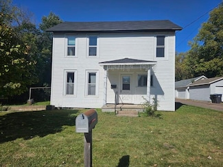 210 E Willow St, Chippewa Falls, WI 54729