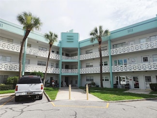 2456 Ecuadorian Way Unit 36, Clearwater, FL 33763