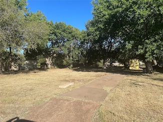 315 S Avenue H, Olney, TX 76374