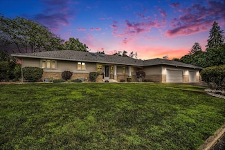 2913 Brandywine Rd, Kalamazoo, MI 49008