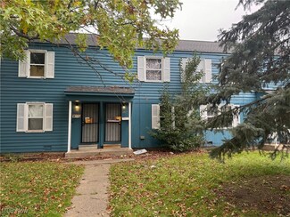 924 N Central Dr, Lorain, OH 44052