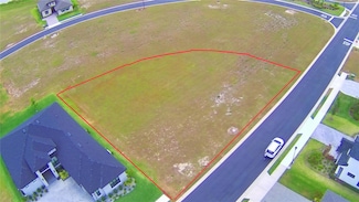 484 Adams View Ln, Auburndale, FL 33823
