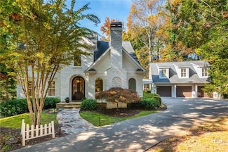 4150 Chimney Heights NE, Roswell, GA 30075