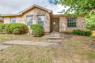 7947 Harmony Creek Rd, Dallas, TX 75237