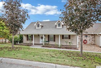 2722 Lucille Ave, Kodak, TN 37764