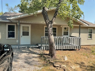 2025 Sandy Ridge Rd, East Saint Louis, IL 62206