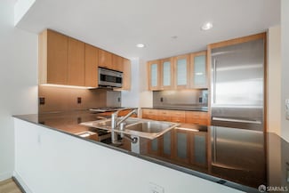 355 1st St Unit S710, San Francisco, CA 94105