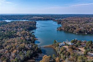 1 Hoecake Rd, Lancaster, VA 22503