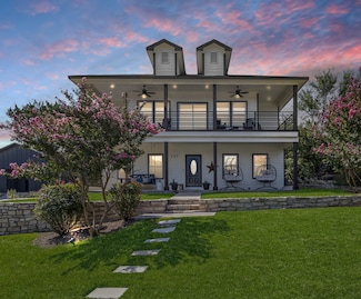 721 Rock Harbor Ct, Granbury, TX 76048