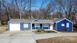 9210 E 83rd St, Raytown, MO 64138