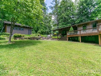 82 Ed Owen Cemetery Rd, Lake Toxaway, NC 28747