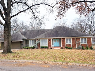 11330 Jarboe St, Kansas City, MO 64114