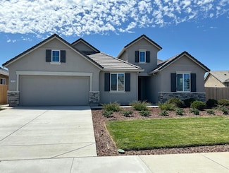 1310 Riverbend Ct, Plumas Lake, CA 95961