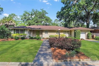 4637 Oakview Dr, Savannah, GA 31405