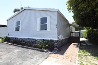 1515 NW 21st Terrace Unit Lot 576, Boynton Beach, FL 33436